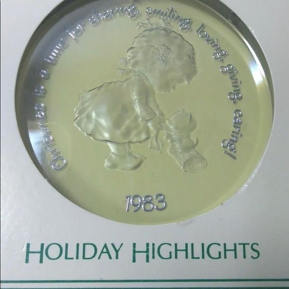 Hallmark “Holiday Highlights” Acrylic Ornament - Picture 5 of 5